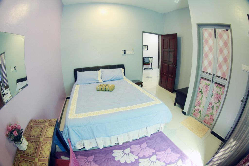 Twin Castle Homestay Kuala Pilah Ngoại thất bức ảnh